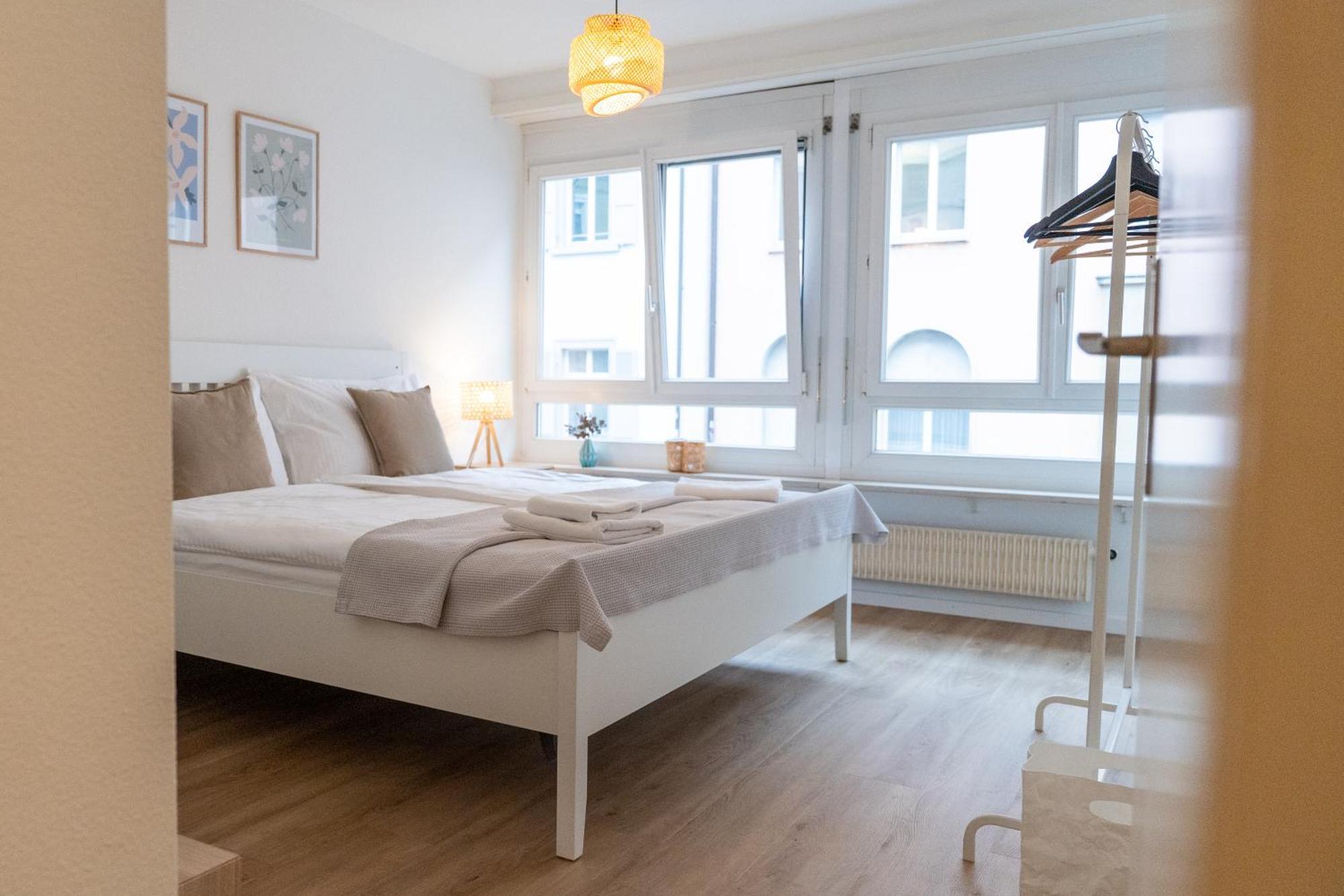 Gemuetliche Grosse Wohnung Naehe Uni Basel Exteriör bild